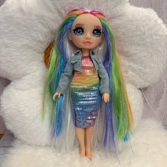 Rainbow High Amaya Raine Shimmer 11" Fashion Doll 2019 (SKU: 325TO) - Picture 3 of 14